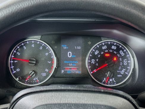 Used 2021 Toyota RAV4 LE image 12