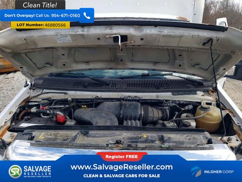 Used 2014 Ford E-350 and Econoline 350 Super Duty image 15
