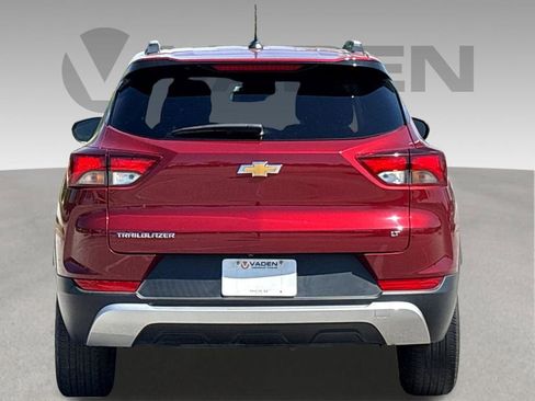 Used 2023 Chevrolet TrailBlazer LT FWD image 18