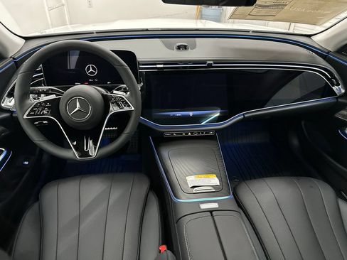 New 2026 Mercedes-Benz E 450 4MATIC All-Terrain Wagon image 23