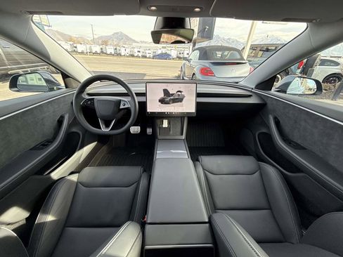 Used 2024 Tesla Model 3 Performance image 14