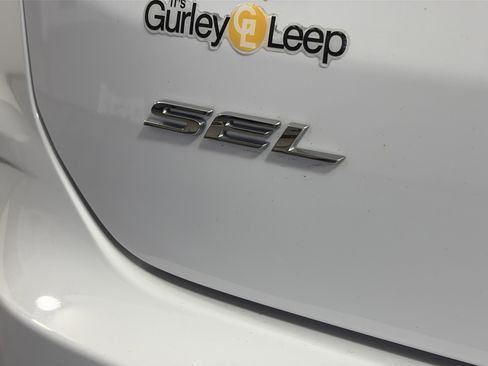 Used 2023 Ford Edge SEL w/ Convenience Package image 17