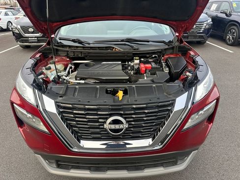 Used 2023 Nissan Rogue SV image 10