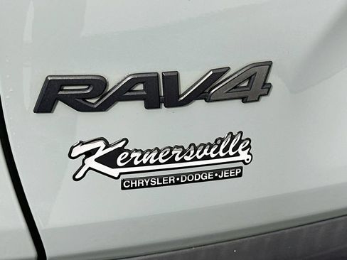 Used 2020 Toyota RAV4 Adventure AWD/4WD image 26