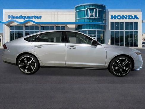New 2026 Honda Accord SE image 2