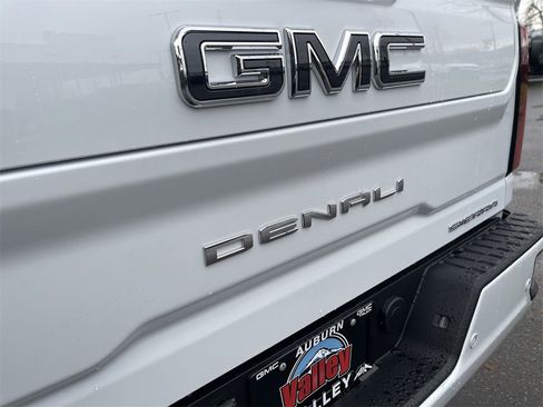 New 2026 GMC Sierra 3500 Denali Ultimate image 33
