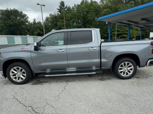 Used 2021 Chevrolet Silverado 1500 LTZ w/ LTZ Premium Package AWD/4WD image 5