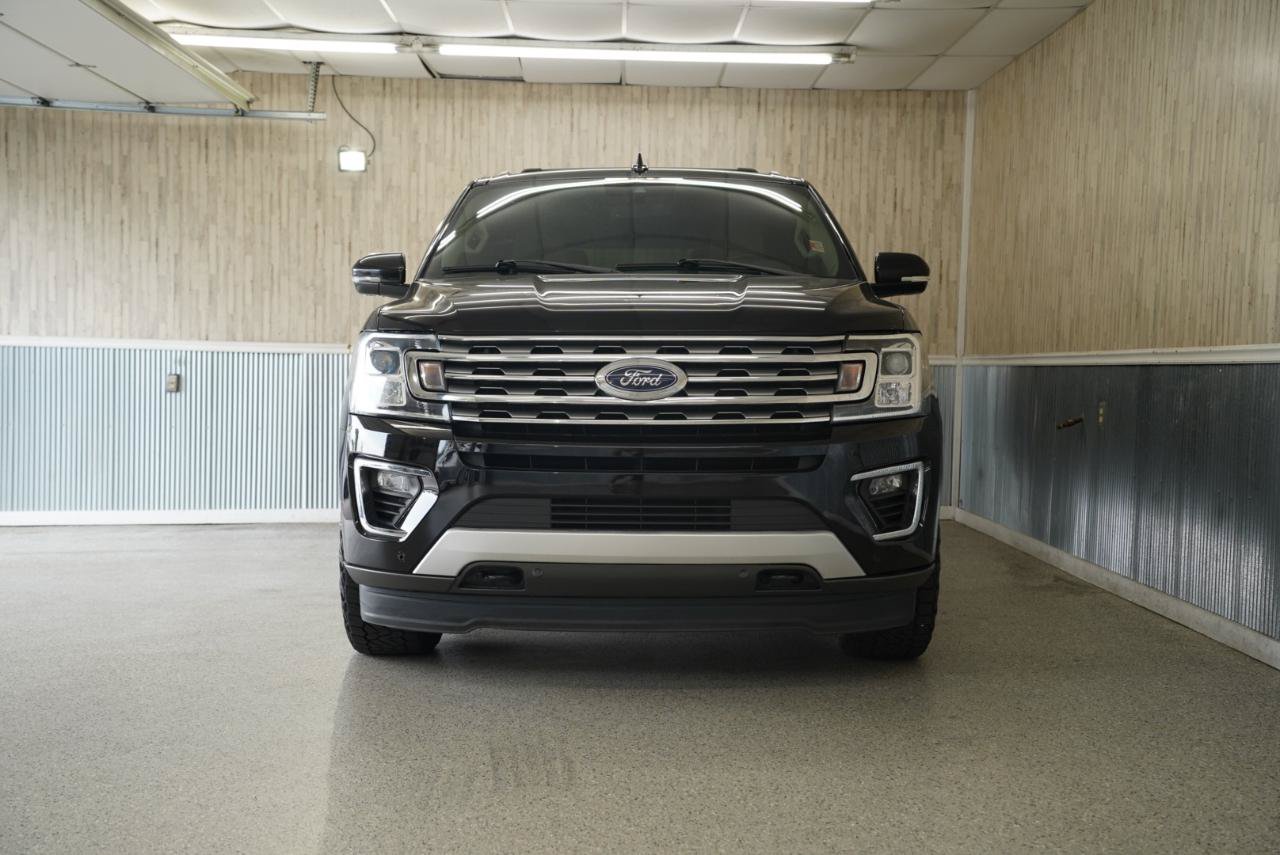 Used 2021 Ford Expedition Limited AWD/4WD image 2