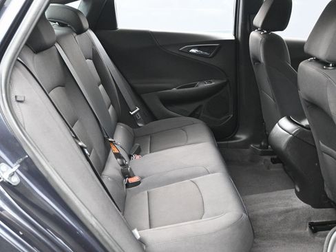 Used 2023 Chevrolet Malibu LS image 28