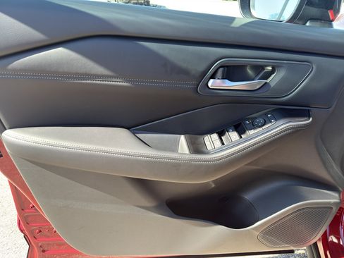 New 2026 Nissan Rogue SV AWD/4WD image 13