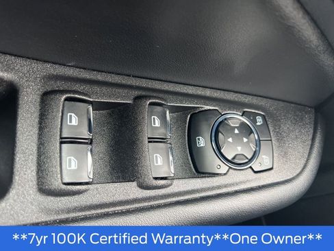 Used 2024 Ford Edge SEL image 13