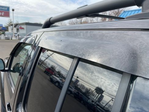 Used 2012 Nissan Frontier PRO-4X w/ Pro-4x Luxury Pkg image 8