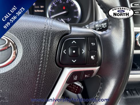 Used 2019 Toyota Highlander XLE image 21