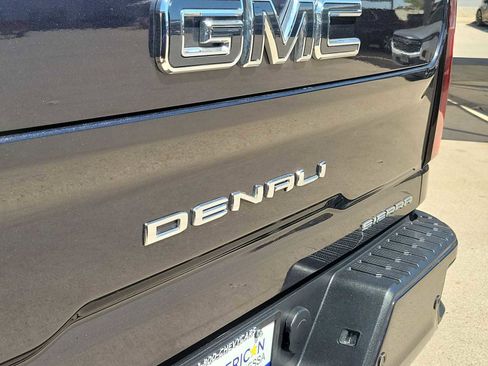 Used 2025 GMC Sierra 3500 Denali Ultimate image 3