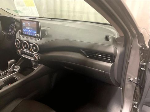 Used 2022 Nissan Sentra SV w/ Trunk Package image 13