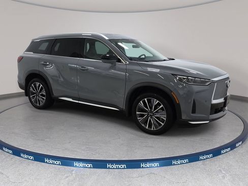 Certified 2026 INFINITI QX60 Luxe w/ Cargo Package AWD/4WD image 3