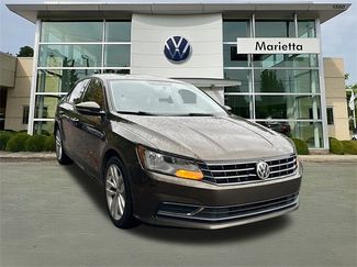 Used 2019 Volkswagen Passat 2.0T Wolfsburg w/ Wheels & Sunroof Package video 1