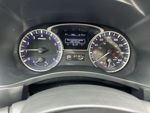 Used 2017 INFINITI QX60 AWD w/ Premium Plus Package image 10