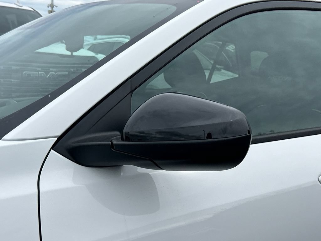 Certified 2025 Chevrolet Trax ACTIV w/ Driver Confidence Package FWD image 13