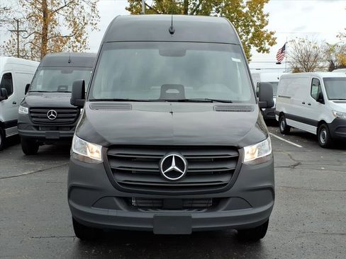 New 2026 Mercedes-Benz Sprinter 2500 image 8