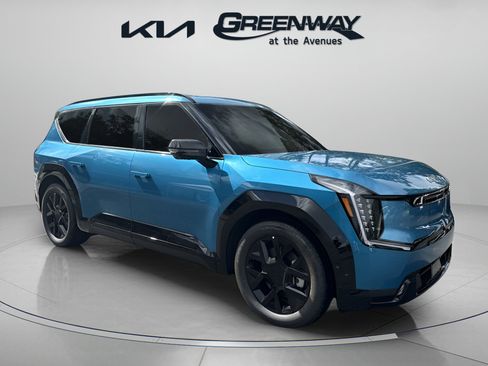 New 2026 Kia EV9 Land w/ Nightfall Edition Package image 1