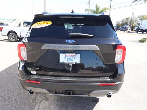 Certified 2023 Ford Explorer XLT w/ Equipment Group 202A image 9