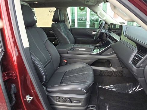 Certified 2025 INFINITI QX80 Sensory w/ Exterior Package image 18