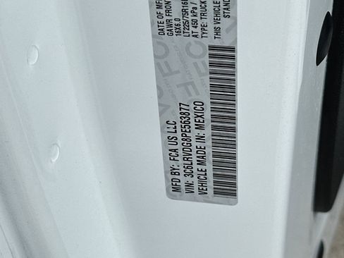 Used 2023 RAM ProMaster 2500 FWD image 34