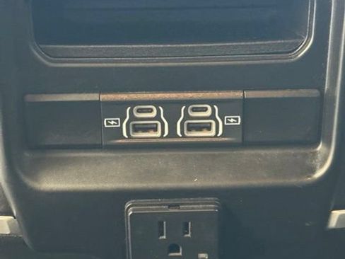 Used 2021 RAM 1500 Big Horn AWD/4WD image 23