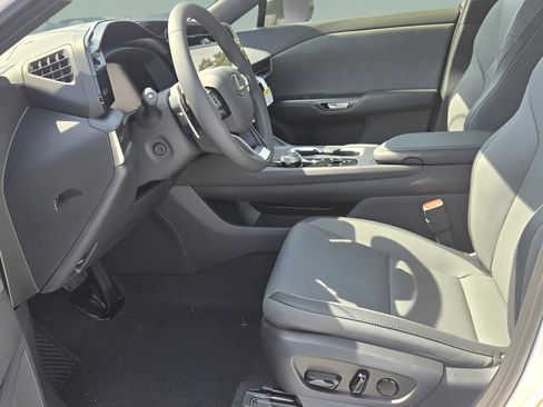 New 2026 Lexus RZ 350e 2WD image 26