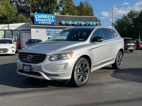 Used 2017 Volvo XC60 T5 Dynamic w/ Preferred Option Package FWD image 1