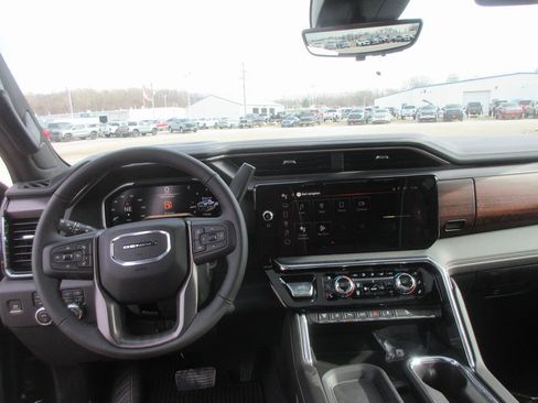 New 2026 GMC Sierra 2500 Denali Ultimate image 18