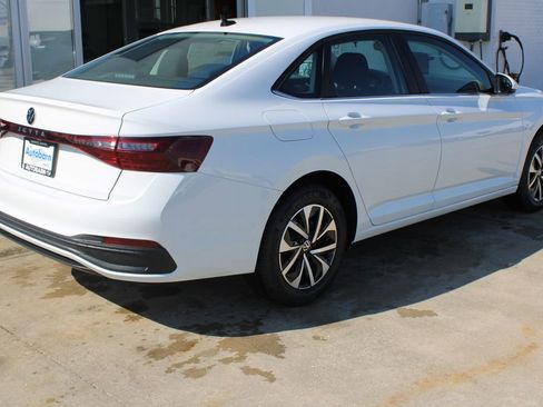 New 2026 Volkswagen Jetta S image 6