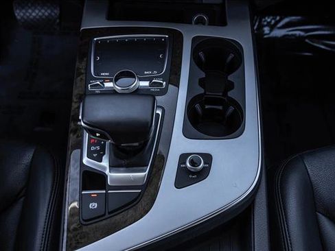 Used 2019 Audi Q7 2.0T Premium Plus w/ Premium Plus Package image 20