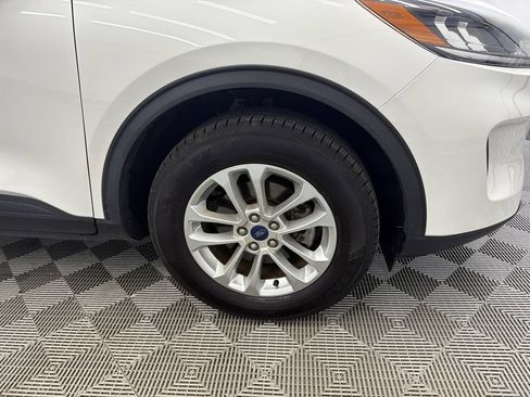 Used 2022 Ford Escape SE w/ Cold Weather Package AWD/4WD image 12