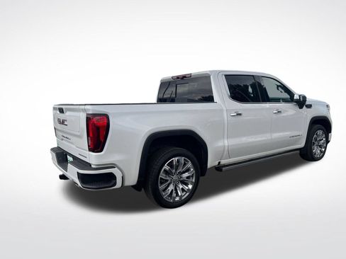 Used 2023 GMC Sierra 1500 Denali w/ Denali Reserve Package AWD/4WD image 3