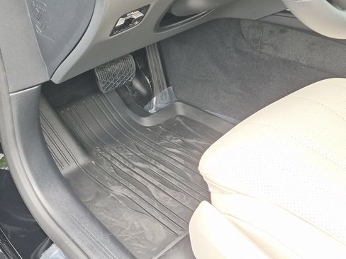 New 2026 Mercedes-Benz E 350 4MATIC Sedan image 17