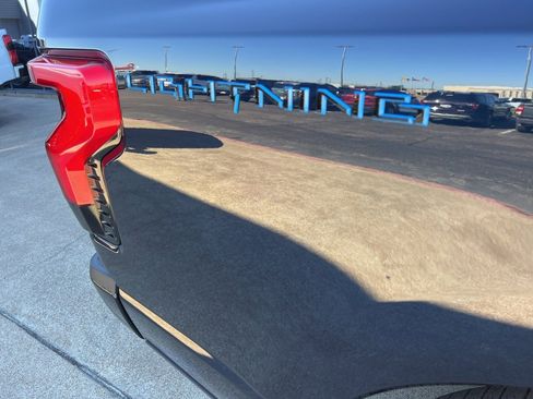 New 2025 Ford F150 Lightning Lariat image 9