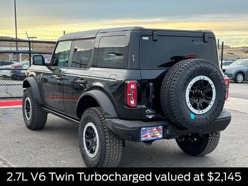 New 2025 Ford Bronco Badlands image 3