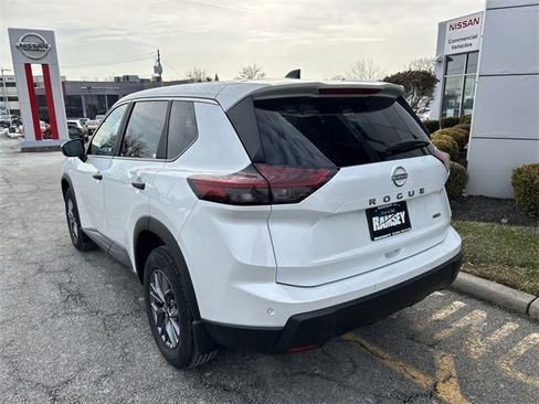 Certified 2025 Nissan Rogue S image 6