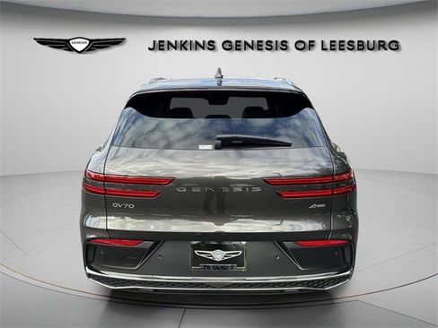 Used 2026 Genesis GV70 2.5T image 10