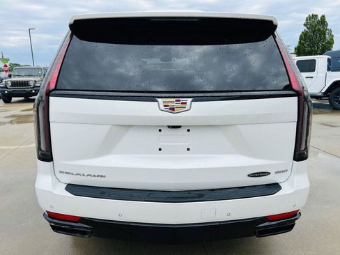 Used 2024 Cadillac Escalade Sport Platinum AWD/4WD image 49