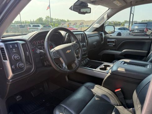 Used 2018 Chevrolet Silverado 1500 LTZ Z71 w/ LTZ Plus Package AWD/4WD image 23