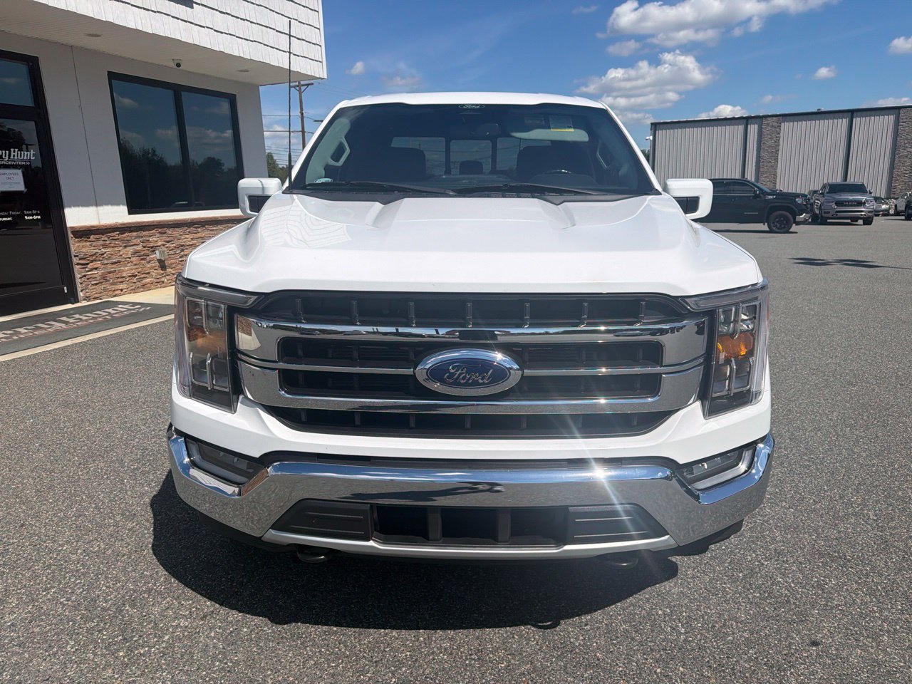 Used 2022 Ford F150 Lariat w/ Equipment Group 501A Mid AWD/4WD image 9