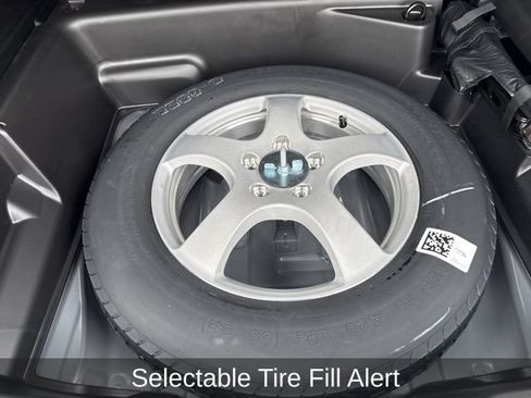 Used 2025 Jeep Grand Cherokee Altitude AWD/4WD image 29