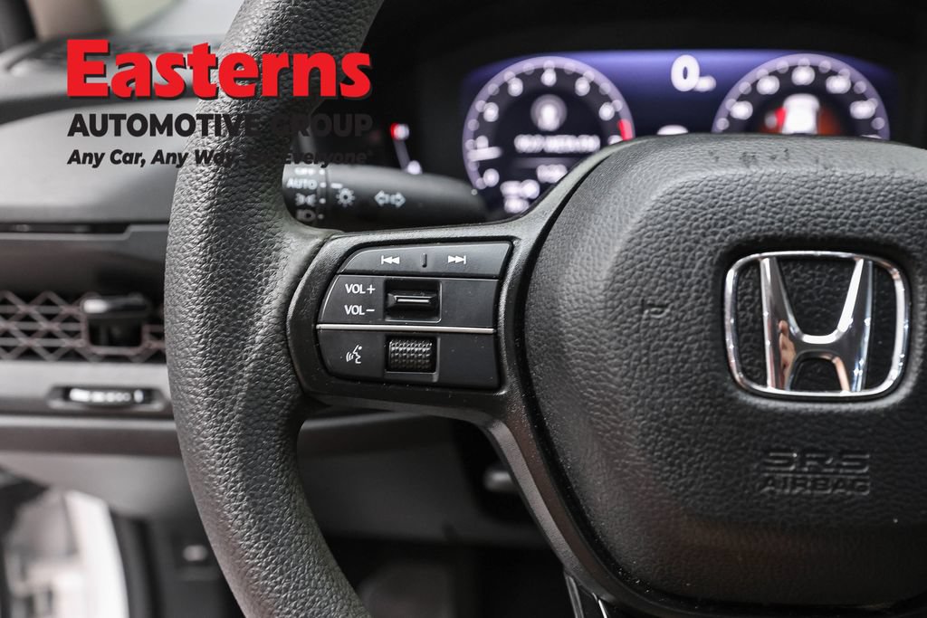 Used 2023 Honda Accord LX image 17