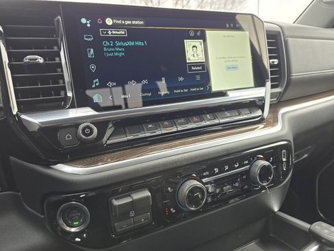 New 2026 Chevrolet Silverado 1500 LT image 16