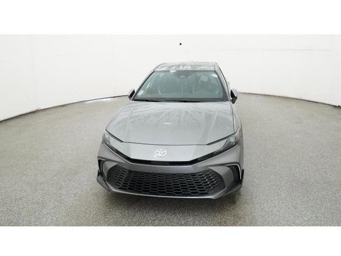 Used 2026 Toyota Camry SE w/ Convenience Package FWD image 15