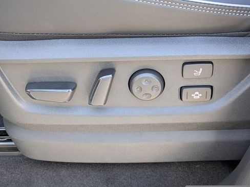 New 2026 INFINITI QX80 4WD w/ Sport Exterior Package image 23