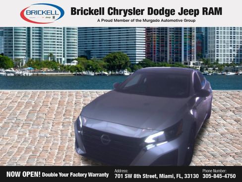 Used 2024 Nissan Altima 2.5 SR FWD image 14
